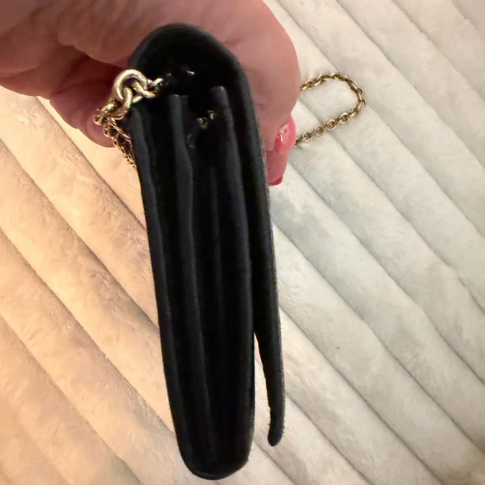 Gucci Margaux Wallet on Chain